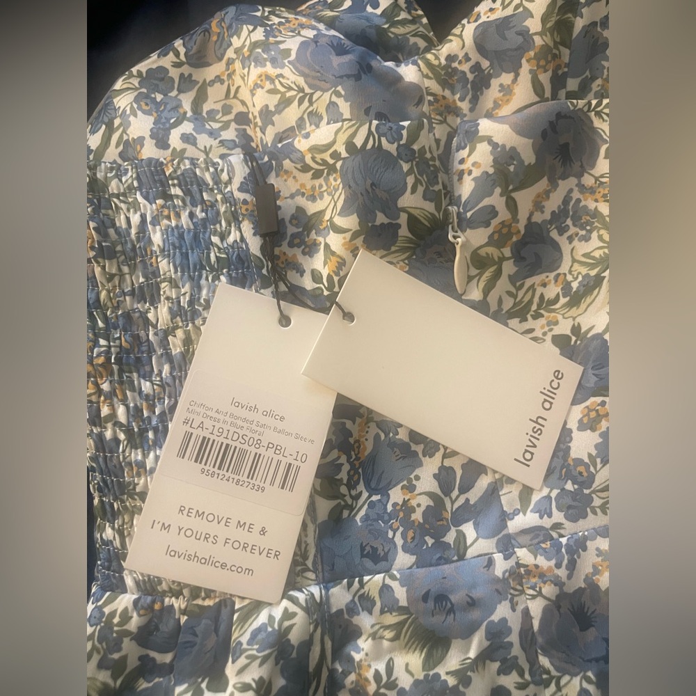 Lavish Alice mini dress/Size 6 US - Picture 3 of 8